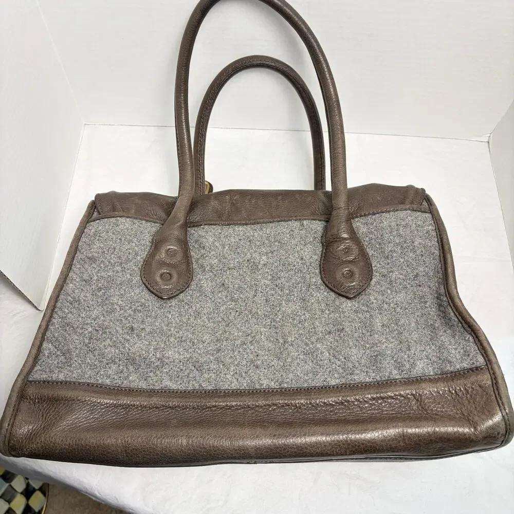 Cole Haan gray quilted purse, brown leather details, large satchel, charm¸